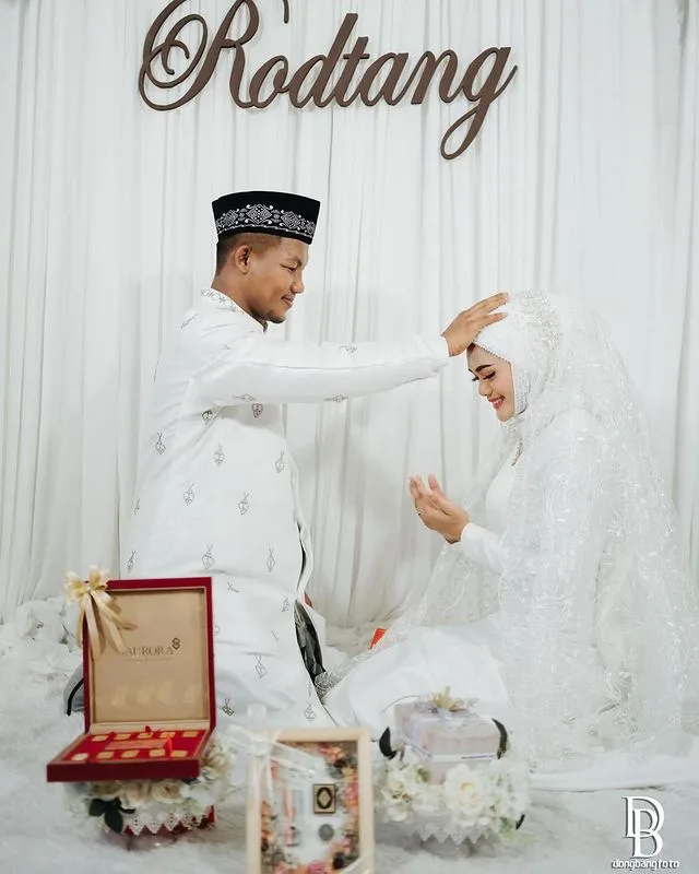 Rodtang ‘Raja Muay Thai’ Teruja Jadi Bapa, Sentiasa ‘Ratukan’ Isteri Jelitanya Aida Looksaikongdin!