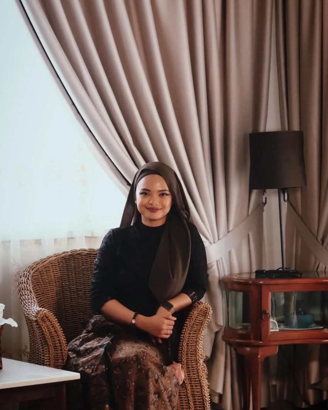 “Saya Bangga Dengan Awak,” Isteri Qi Razali Titip Kata Semangat & Syukur Suami Dinobat Pelakon Lelaki Terbaik!