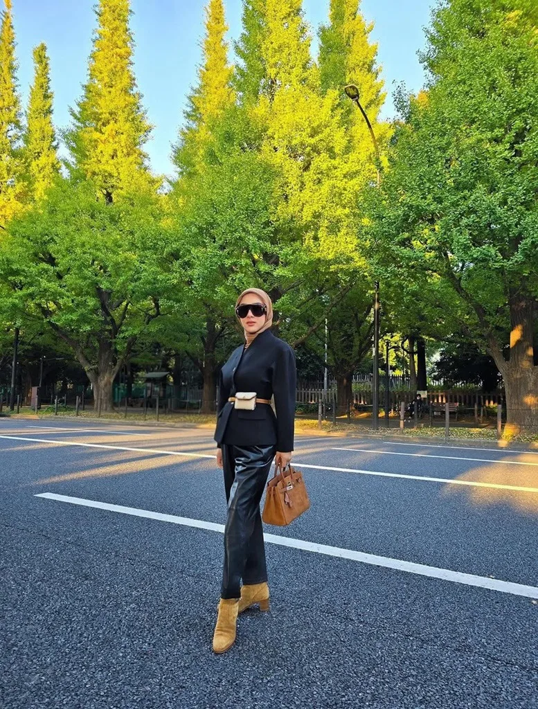 Gaya OOTD Syahrini Di Jepun Serba Berjenama, Bawa 7 Koleksi Beg Hermes Mewah