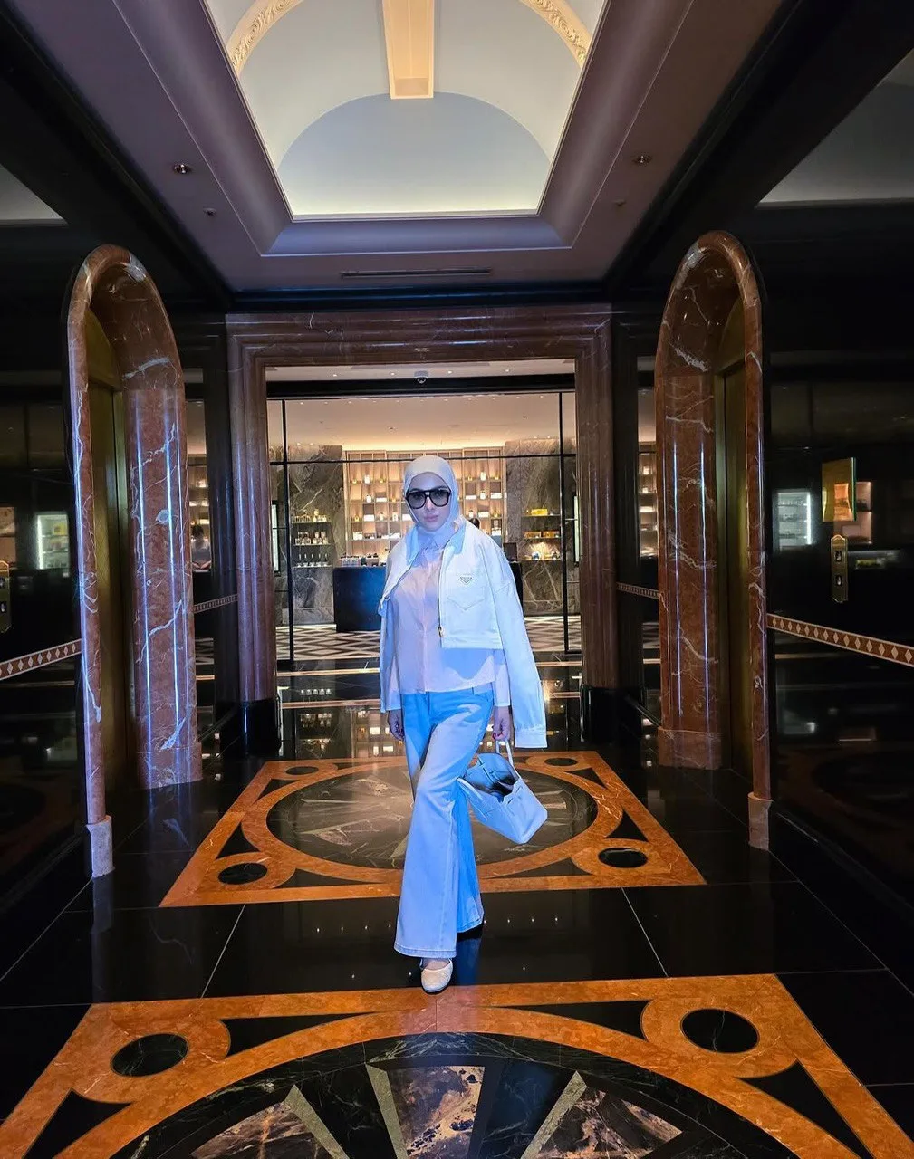 Gaya OOTD Syahrini Di Jepun Serba Berjenama, Bawa 7 Koleksi Beg Hermes Mewah