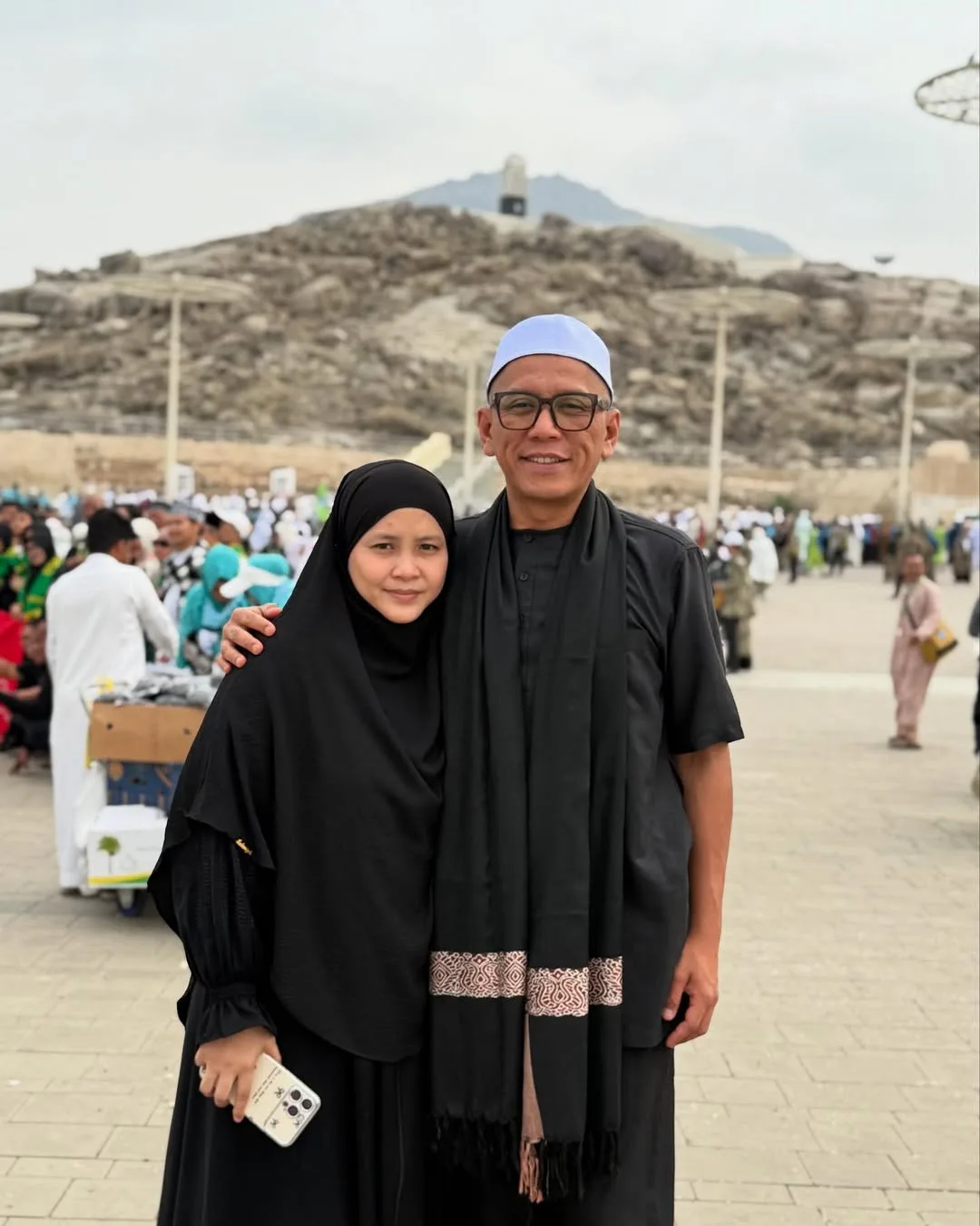 Tamat Pengajian & Genggam Diploma, Kejayaan Shahrol Shiro Dari Pelawak Kini Ceburi Politik Bukti Kemampuan Diri! 19 Tamat Pengajian & Genggam Diploma, Kejayaan Shahrol Shiro Dari Pelawak Kini Ceburi Politik Bukti Kemampuan Diri!