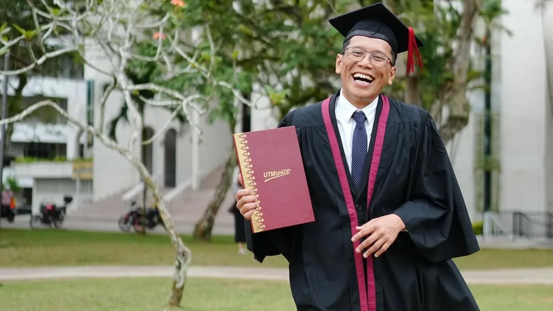 Tamat Pengajian & Genggam Diploma, Kejayaan Shahrol Shiro Dari Pelawak Kini Ceburi Politik Bukti Kemampuan Diri!