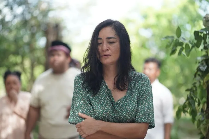 Sinonim Bawa Watak Seram & Bakat Dipuji, Baru Rai Birthday Ke-46 Wajah Awet Muda Maya Karin Jadi Tumpuan!