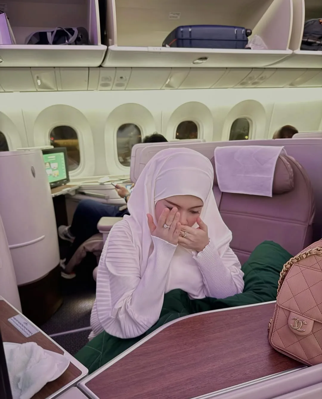 “Doa Dekat Sini Nak Zuriat Allah Makbul,” Dapat Buat Umrah Waktu Hamil 6 Bulan, Afzalizah Syukur Diberi Tenaga Luar Biasa!