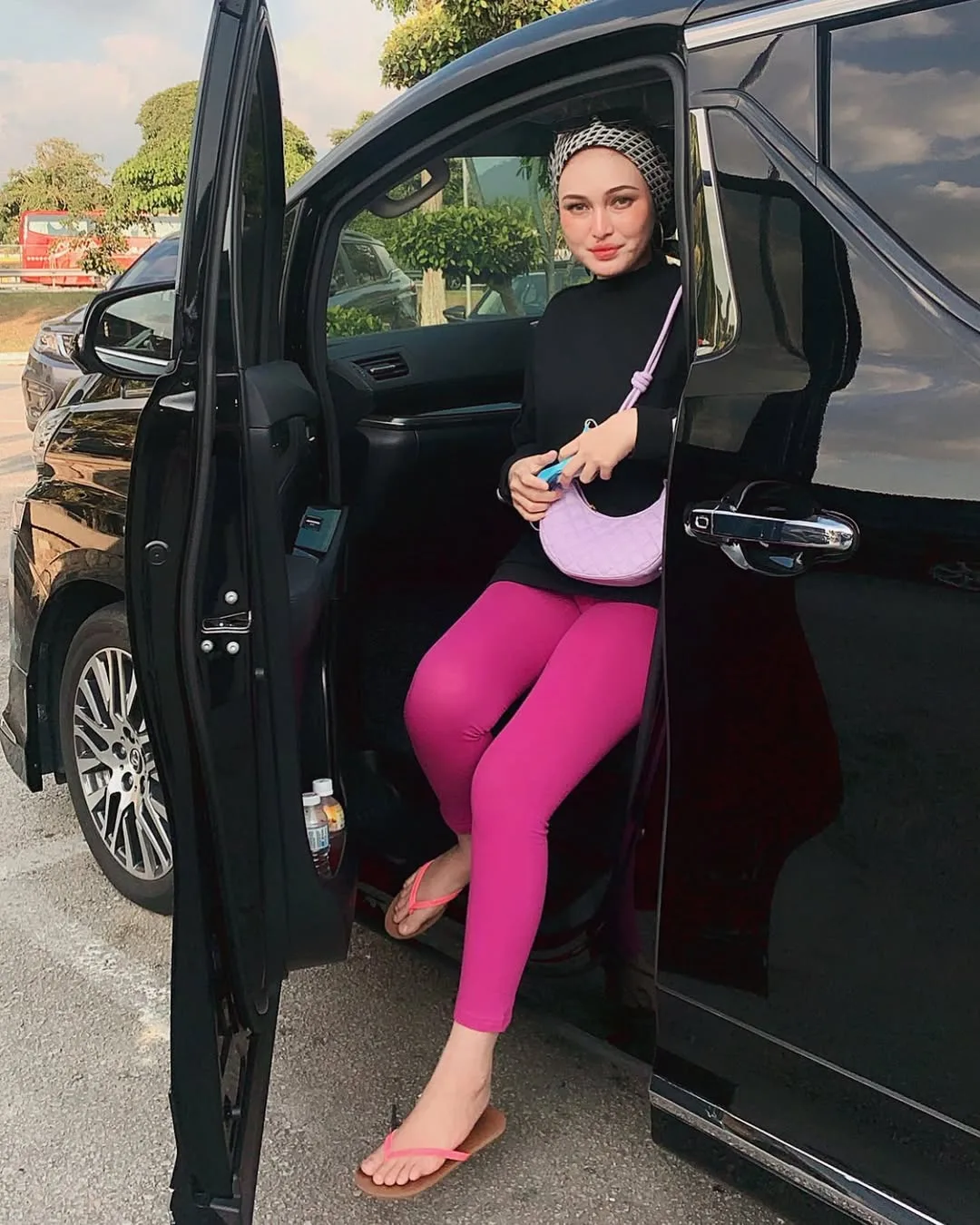 Dalam Bisnes Tak Boleh Malu, Kak Nab Dedah Pengalaman Berniaga Di Pasar Malam & Kini Dah Ada Wisma Sendiri!