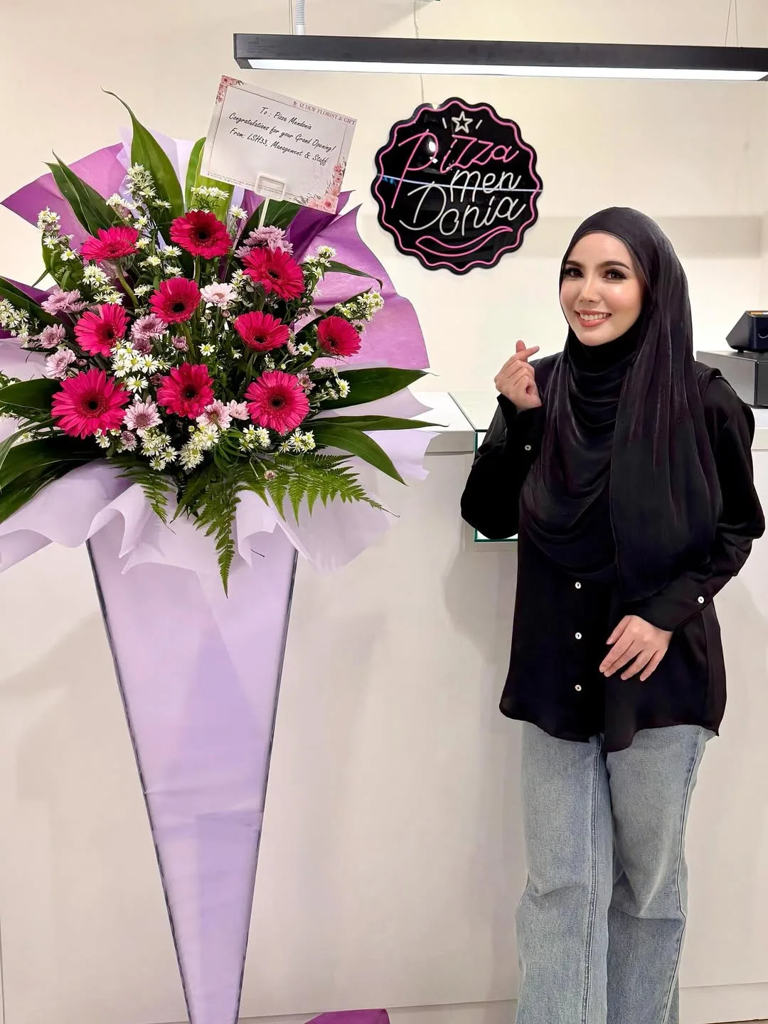 Ada Bisnes Pizza, Menang Anugerah & Duta Produk, Rezeki Cik Epal ‘Mendonia’ Tahun 2025!