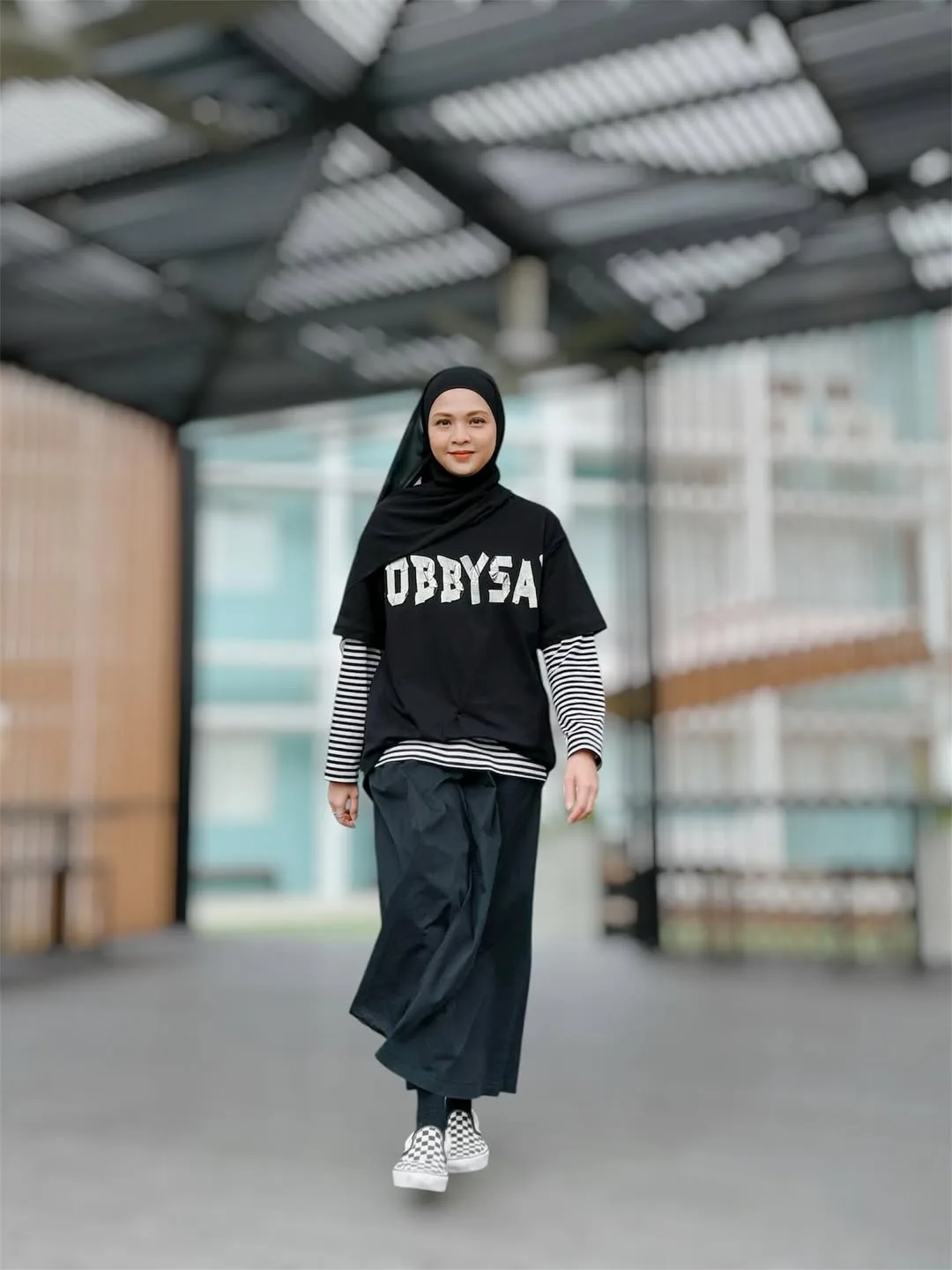 “I Won’t Stop Loving You,” Rai Anniversary Ke-14 Zahiril Adzim & Shera Aiyob Bahagia Di Samping Anak Lelaki!