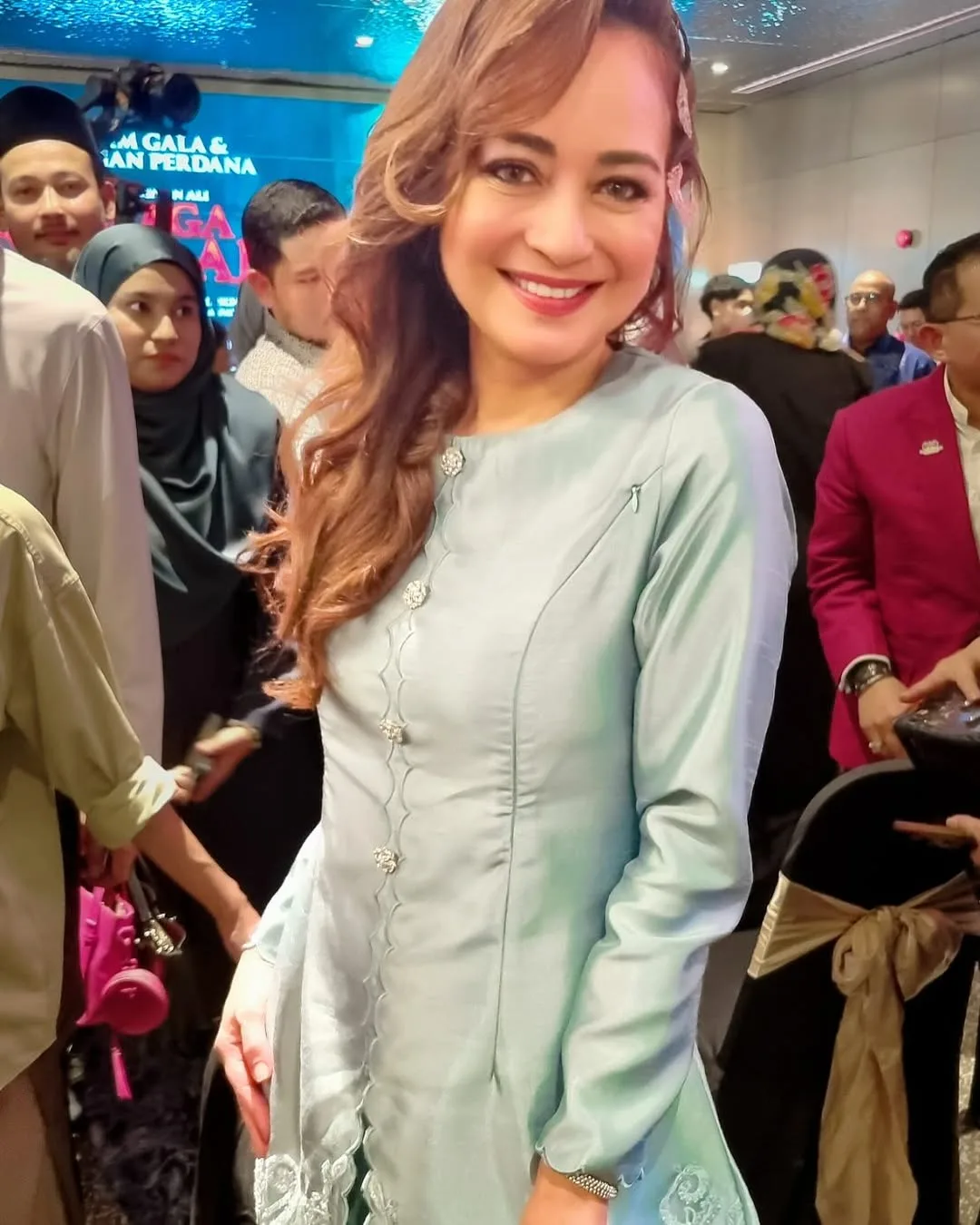 Sinonim Bawa Watak Seram & Bakat Dipuji, Baru Rai Birthday Ke-46 Wajah Awet Muda Maya Karin Jadi Tumpuan!