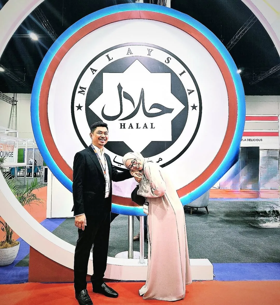 Berjaya Jadi Pemilik Hotel, Sambung PhD & Kini Keluarkan Minyak Masak Sendiri, Dato’ Nurul Zahid Bukti Kemampuan Diri!