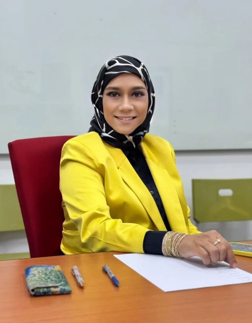 Selebriti Terkenal & Fesyen Jadi Ikutan, Mira Filzah Akui Mentua Datuk Mastura Lebih Pandai Bergaya, “Ibu Lagi Fesyen Daripada Saya”!