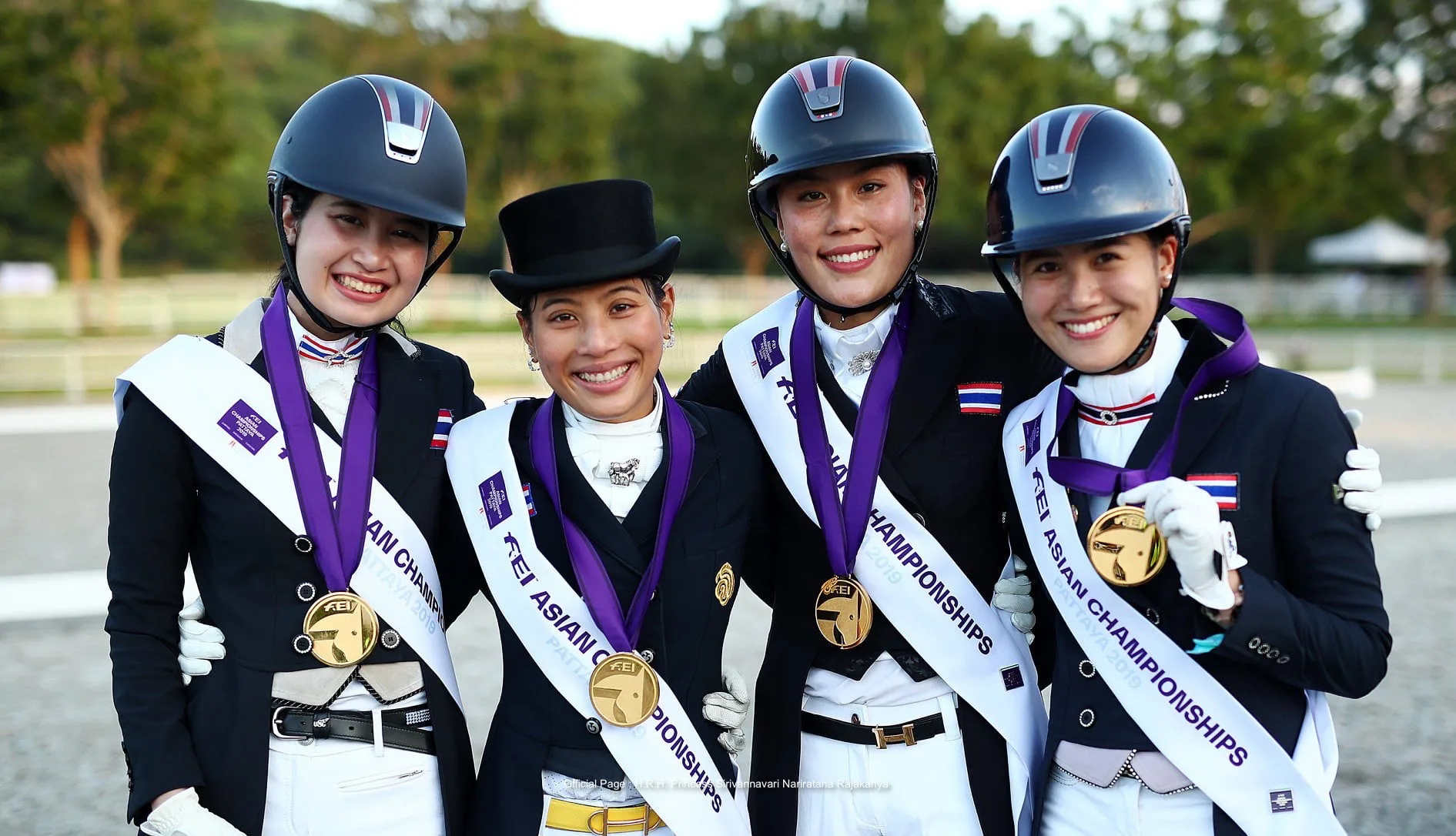 Bukan Sekadar Puteri Diraja Thailand, Sirivannavari Juga Pereka Fesyen & Atlet Ekuestrian!