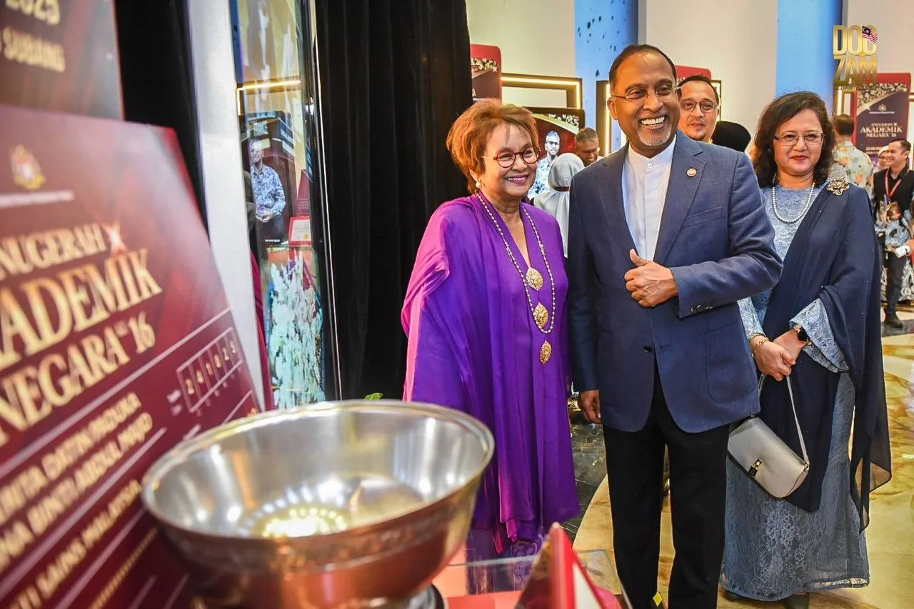 Usia 81 & Pakar Arkeologi Pertama Temui Rangka Perak Man, Prof Siti Zuraina Majid Dinobatkan Tokoh Akademik Negara