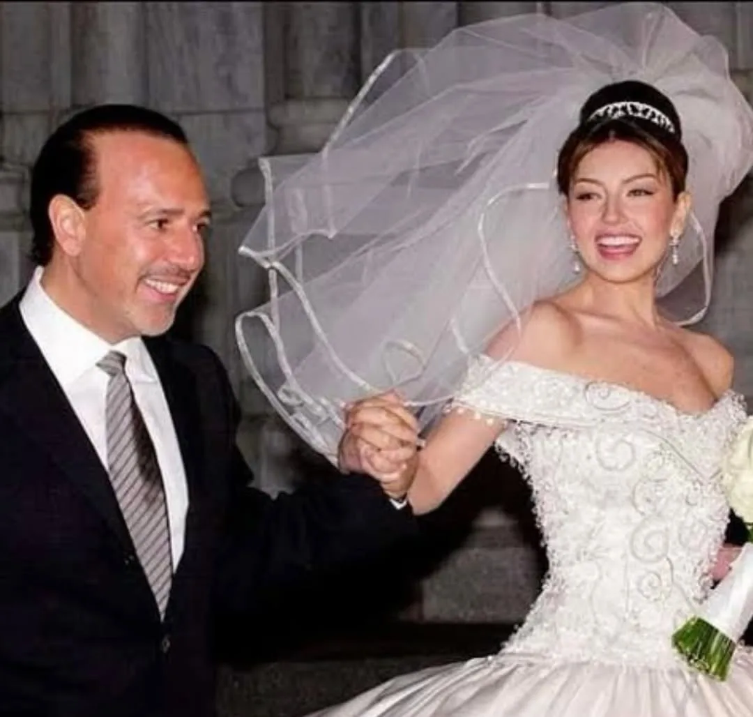 Rai Anniversary Ke-25, Thalia Bintang ‘Rosalinda’ Ini Bahagia Bergelar Isteri Taikun Muzik Hollywood!