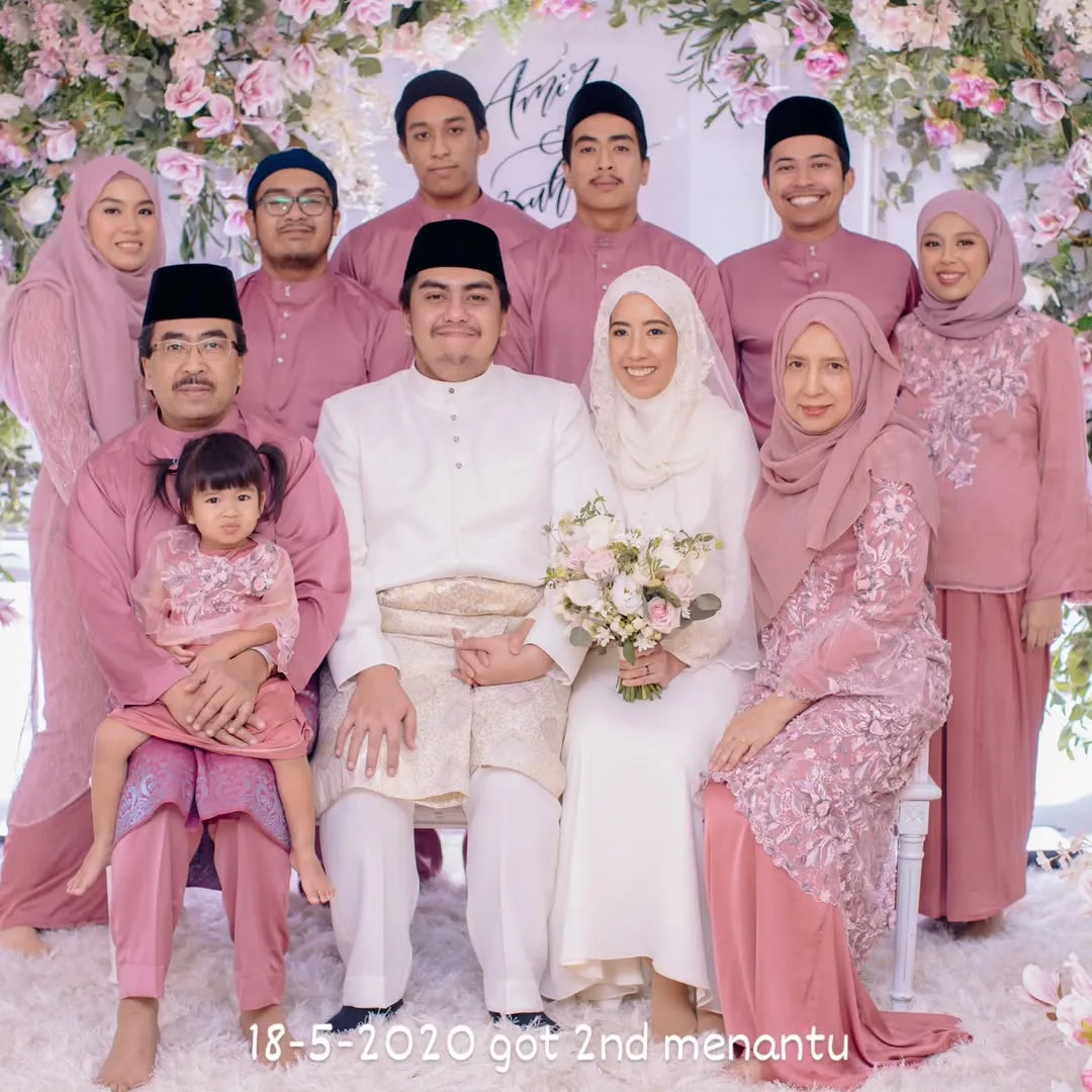 Aktif Bersenam & Fit Usia Lewat 50an, Terpikat Sisi Sederhana Datin Seri Zurwati Haslinda, Isteri Datuk Seri Johari Ghani!