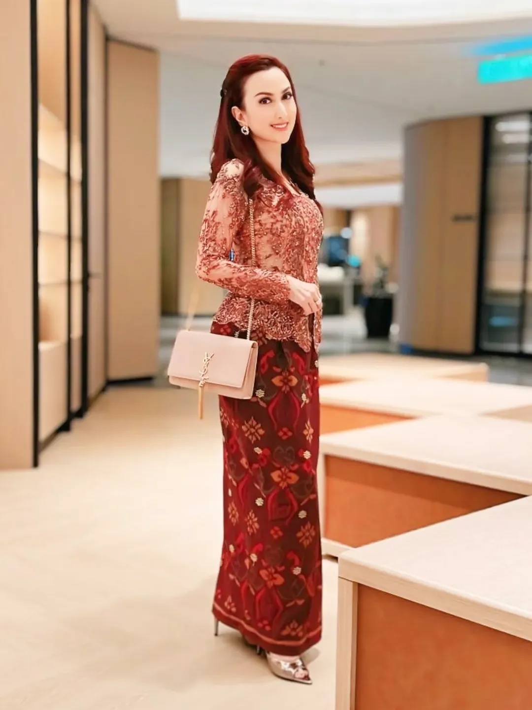 “Happy 10 Years Hubby!” Datin Seri Maria Farida Bahagia 10 Tahun Jadi Suri Hati Datuk Seri Rahman!