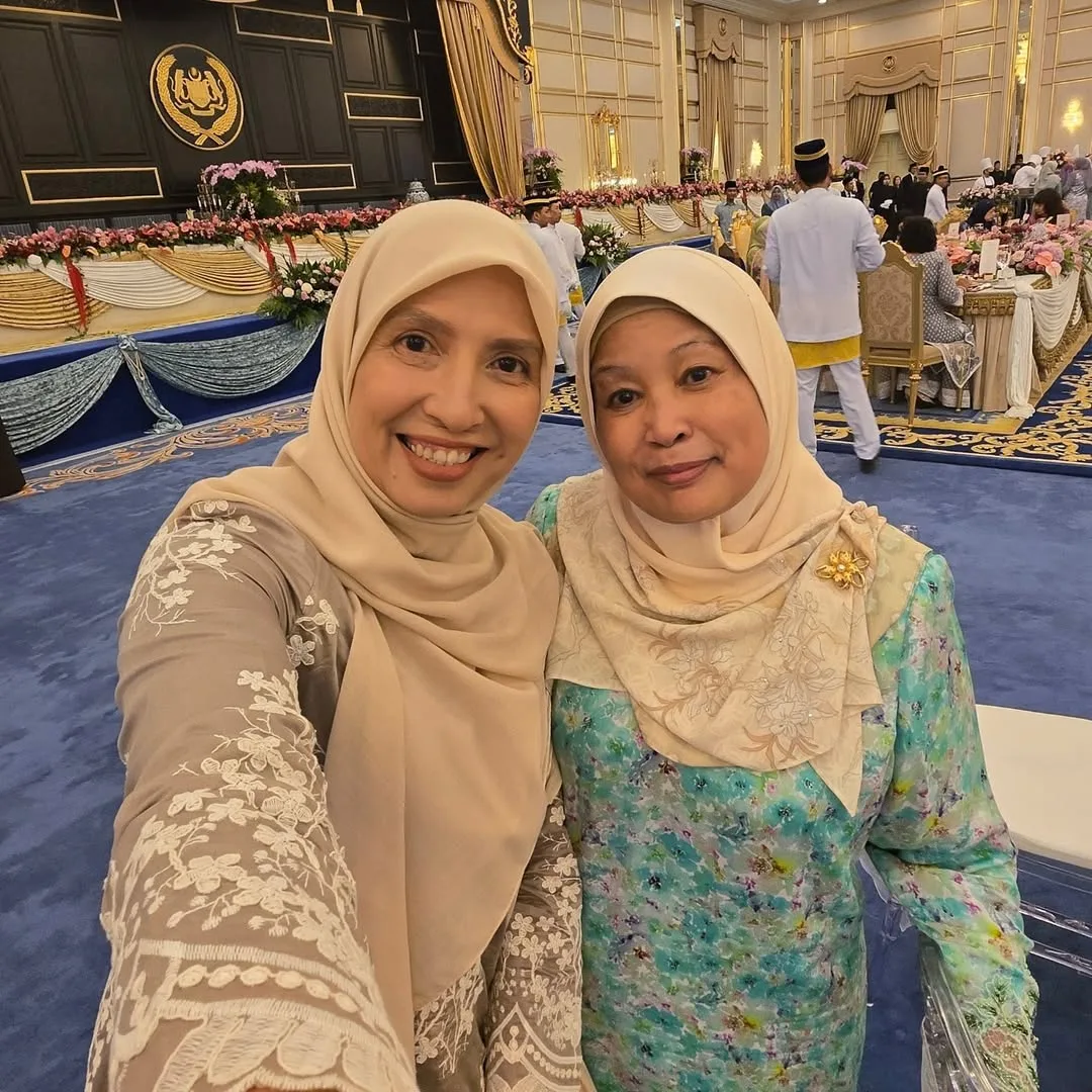 Aktif Bersenam & Fit Usia Lewat 50an, Terpikat Sisi Sederhana Datin Seri Zurwati Haslinda, Isteri Datuk Seri Johari Ghani!