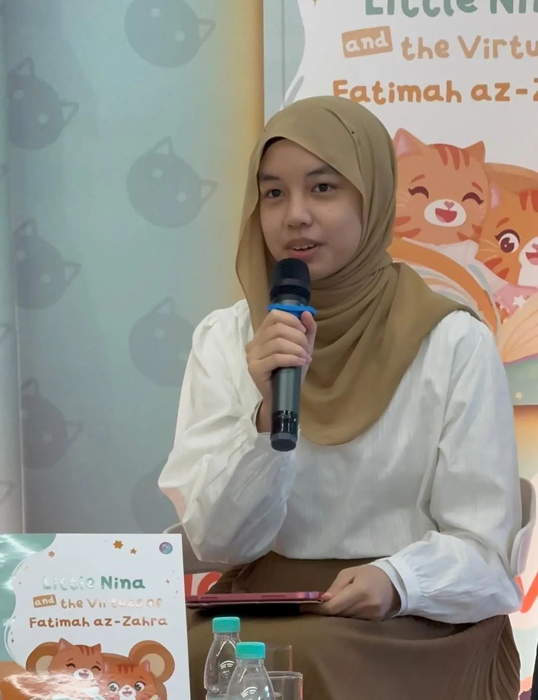 Usia 16 Tahun Engku Aleesya Capai Banyak Kejayaan, Dari Result Akademik 7A & Lancar Buku Sendiri Kini Bertemu Ulama Ternama!