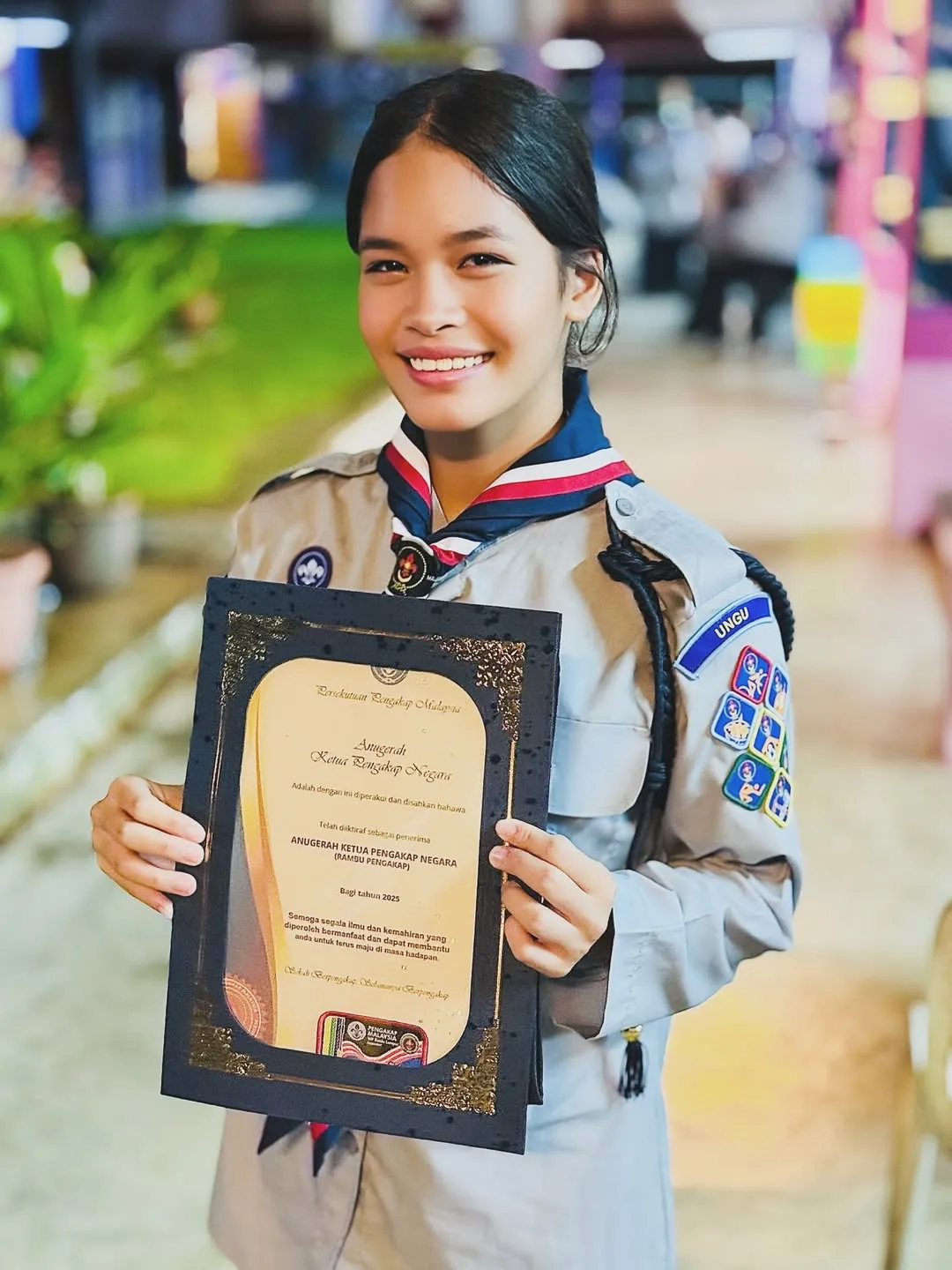 Kasih Seorang Ayah, Baru Balik SEA Games Sheikh Muszaphar Hantar Anak Ikuti Program Di Oxford University!