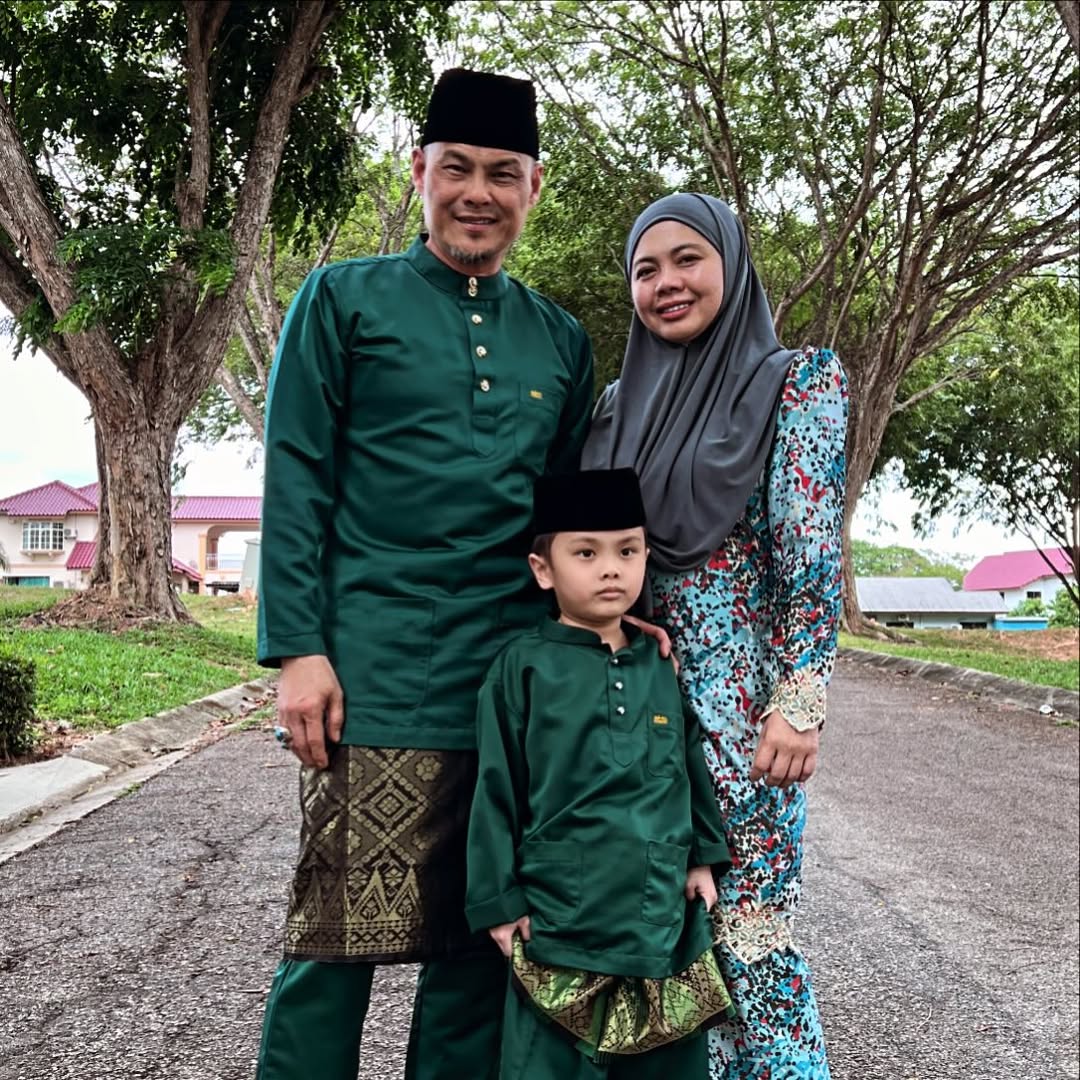 Ibu Adam Corrie Meninggal Dunia, “Walau Saya & Ibu Berlainan Agama, Saya Tetap Di Sisi Hingga Akhirnya.”