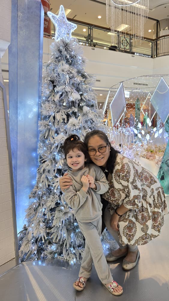 Rezeki 6 Tahun Kahwin, Datin Sri Tasha Sarat Hamil Anak Kedua & Teruja Bakal Timang Seorang Lagi ‘Puteri’!