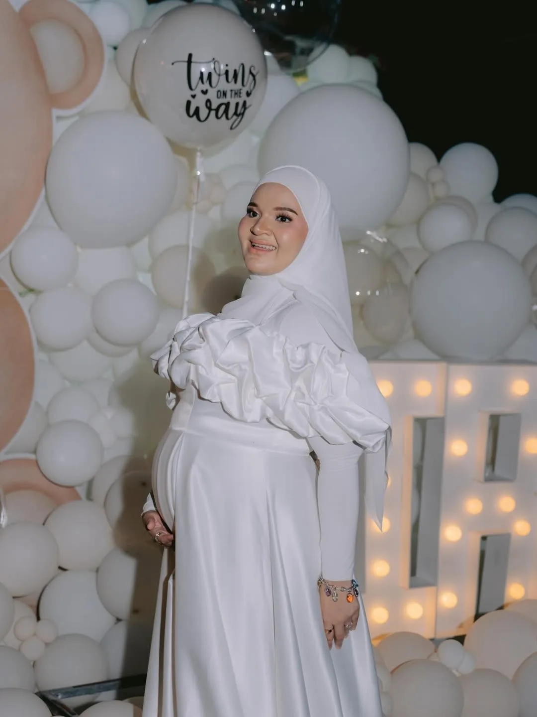 6 Tahun Kehilangan ‘Ratu Hati’, Irdina Cekal Sambung Legasi Arwah Ibu & Teruja Bakal Lahir Anak Kembar!