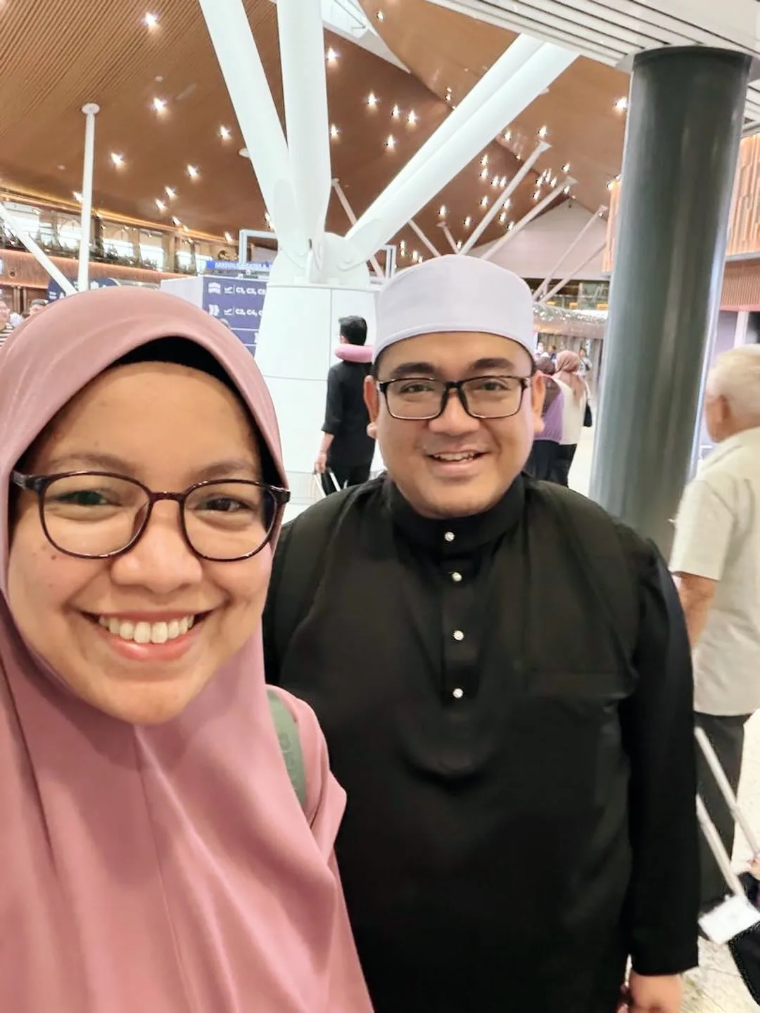 Jangan Confuse Antara Self-Love Dengan Selfish, Nasihat Ustazah Nazirah Abu Bakar Didik Wanita Waras