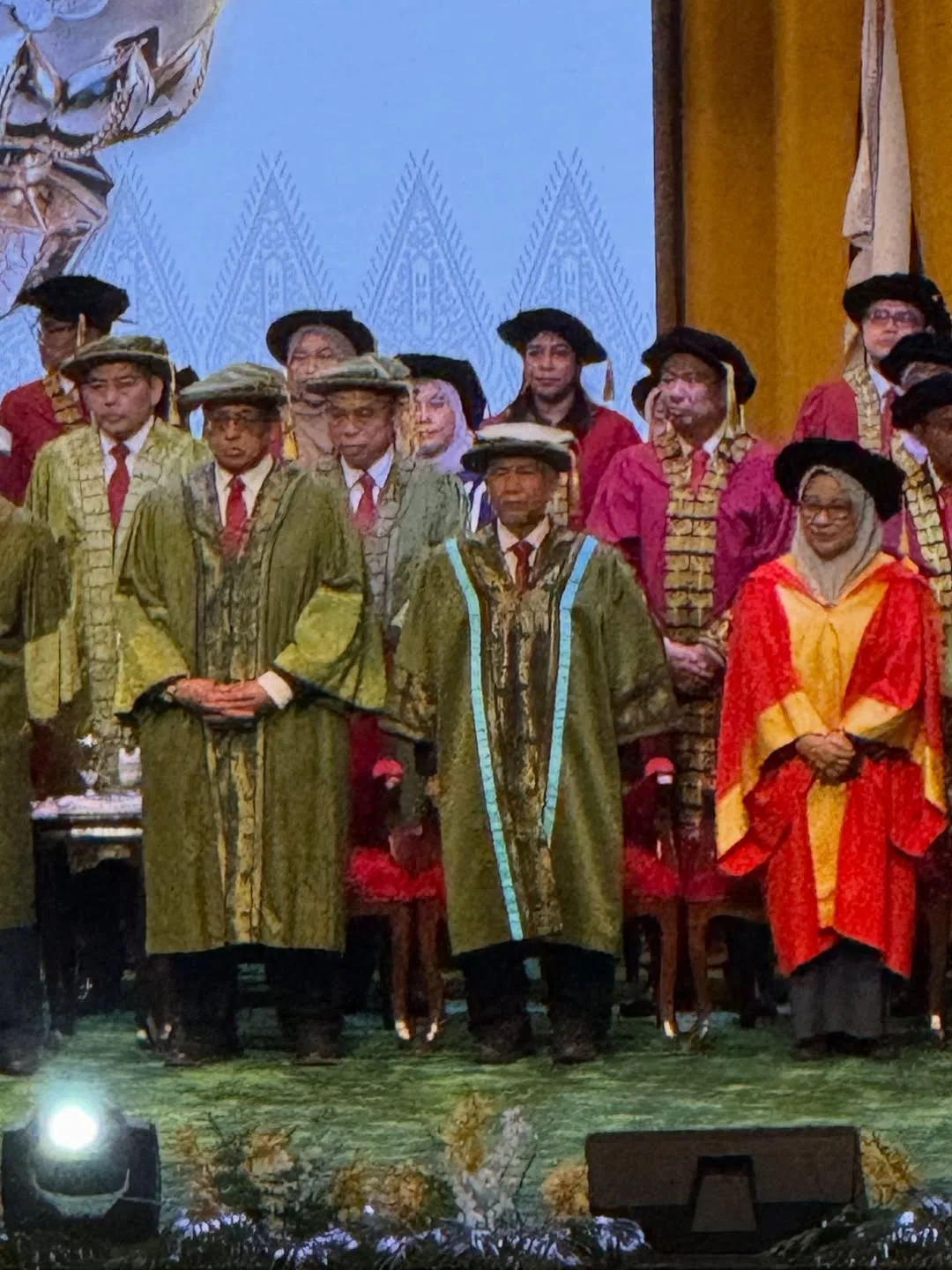 Dianugerah Ijazah Kehormat Doktor Pendidikan Pengembangan, Dato’ Dr Fadzilah Kamsah Cergas Usia 74 & Jadi Inspirasi!