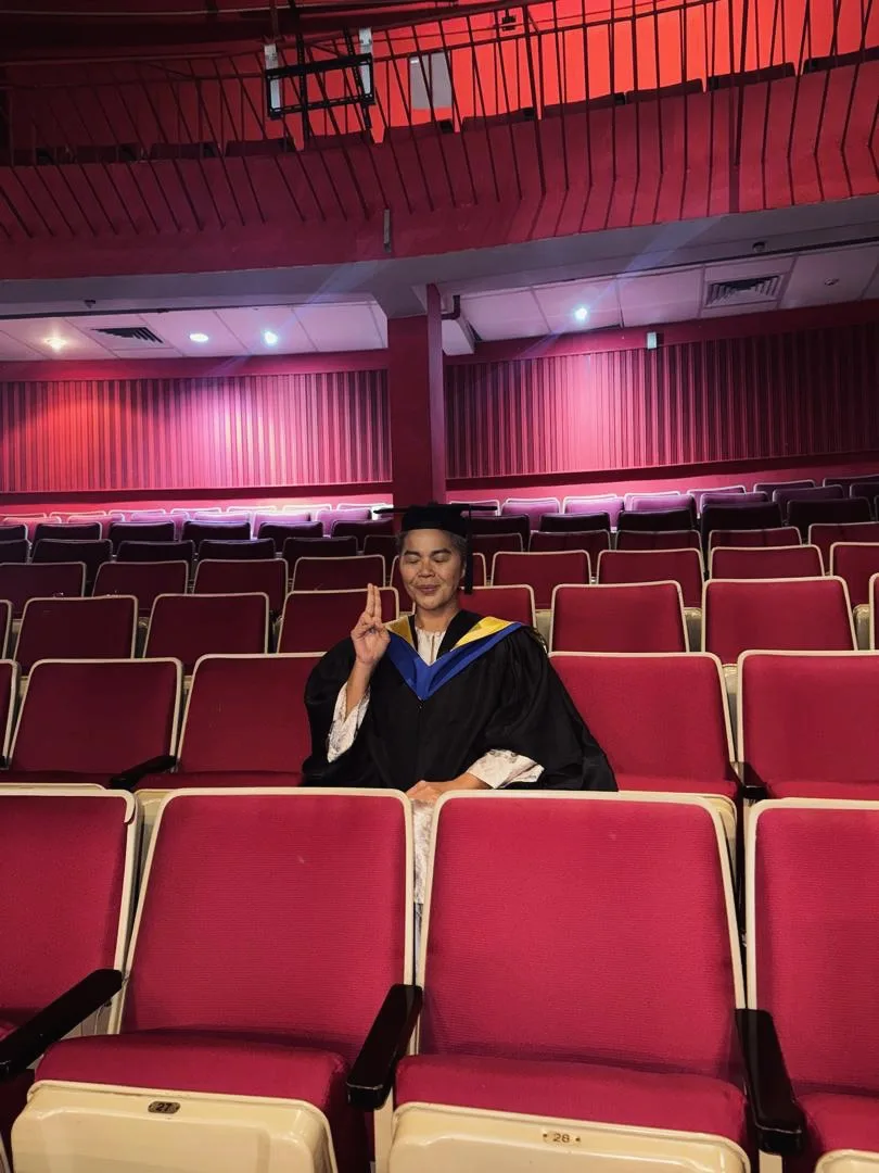 Bersengkang Mata Sambung Belajar, Kerja & Urus 3 Anak, Farah Ahmad Genggam Diploma Kemahiran Malaysia Jadi Inspirasi!