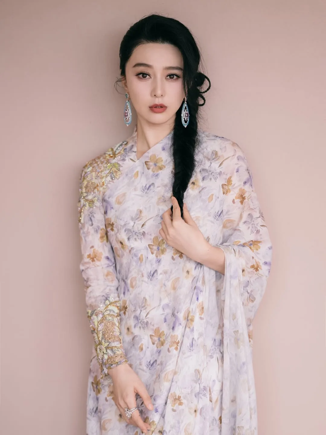 Fan Bingbing Dedah Rahsia Kecantikan Luar Biasa, Disiplin Tinggi Ikon China Ini Mengejutkan! 14 Fan Bingbing Dedah Rahsia Kecantikan Luar Biasa, Disiplin Tinggi Ikon China Ini Mengejutkan!