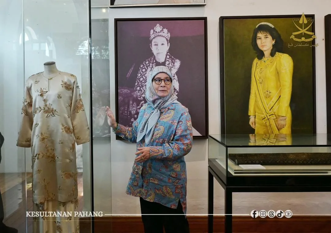 Bawa Rakan Sekelas Melawat Muzium Pahang, Kemesraan Tengku Ampuan Pahang Titip Kenangan Manis