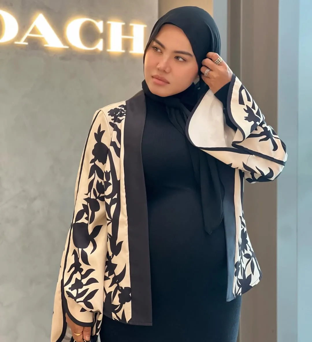 Layan Anak-Anak Penuh Kasih Sayang, Watie Hanifiah Bakal Timang Cahaya Mata Kini Dah Trimester 3!