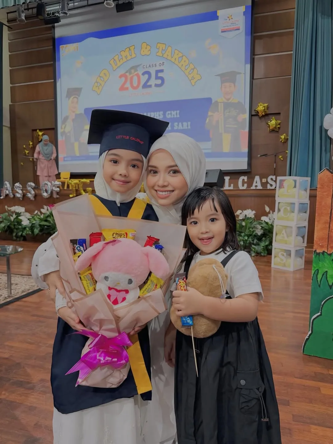 Hamil Anak Ke-4, Usahawan YNALEE ‘All Out’ Raya Ini Ligat Siapkan Koleksi Lebaran & Biskut Raya!