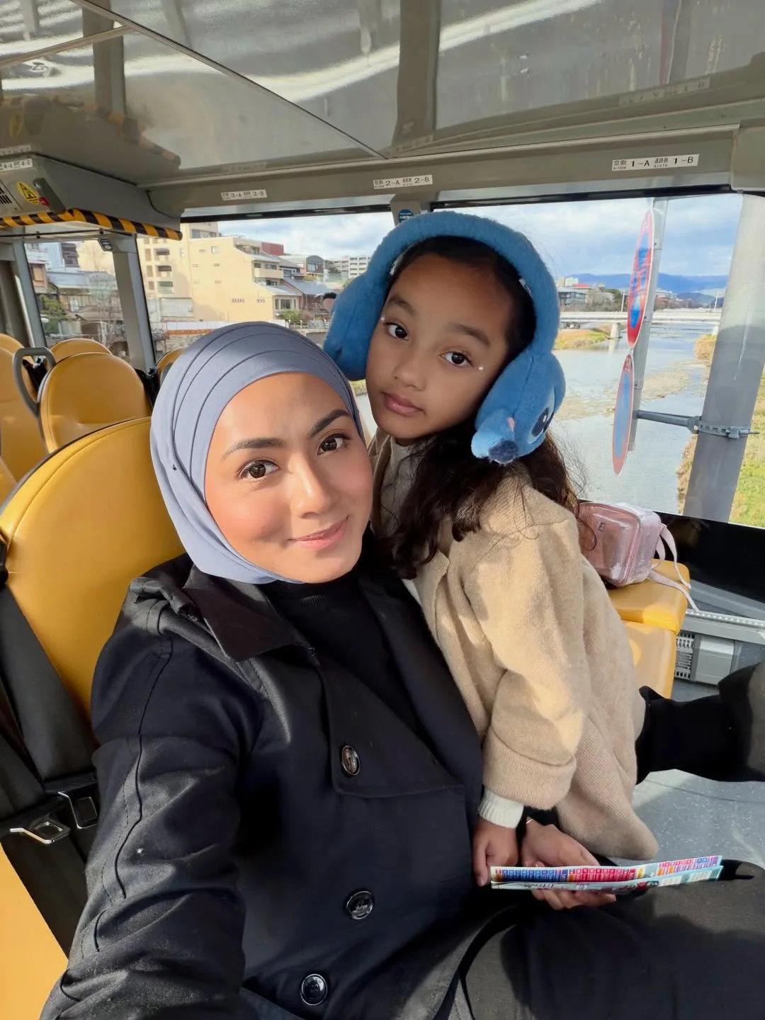 Wan Maryam Injak Usia 8 Tahun, Mawar Karim Bahagia Ada Puteri Kesayangan & Bawa Anak Bercuti Di Jepun!