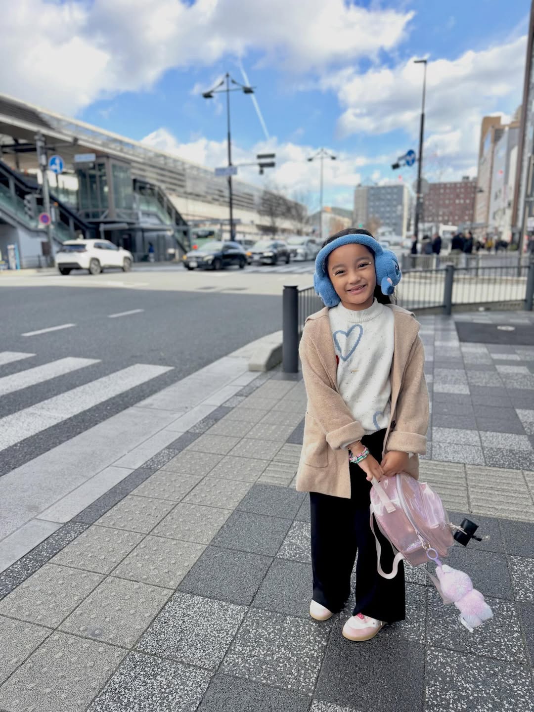 Wan Maryam Injak Usia 8 Tahun, Mawar Karim Bahagia Ada Puteri Kesayangan & Bawa Anak Bercuti Di Jepun!