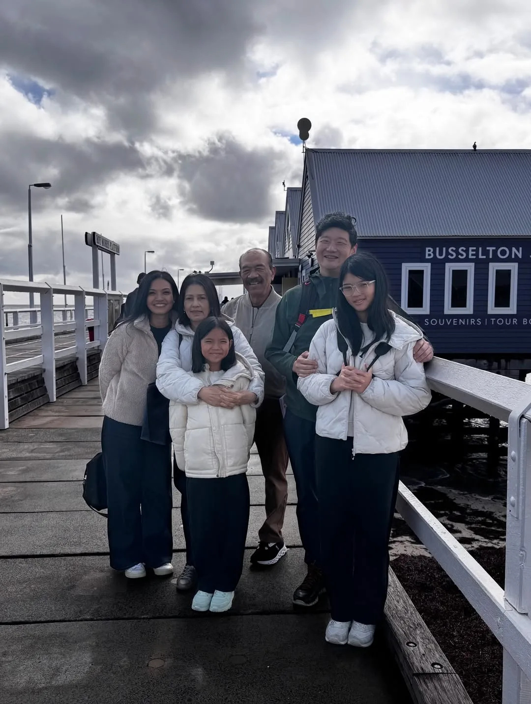 Cheryl Samad Ada Genetik Melayu, Eurasian & Portugis, Potret Bersama Ibu Undang Perhatian!