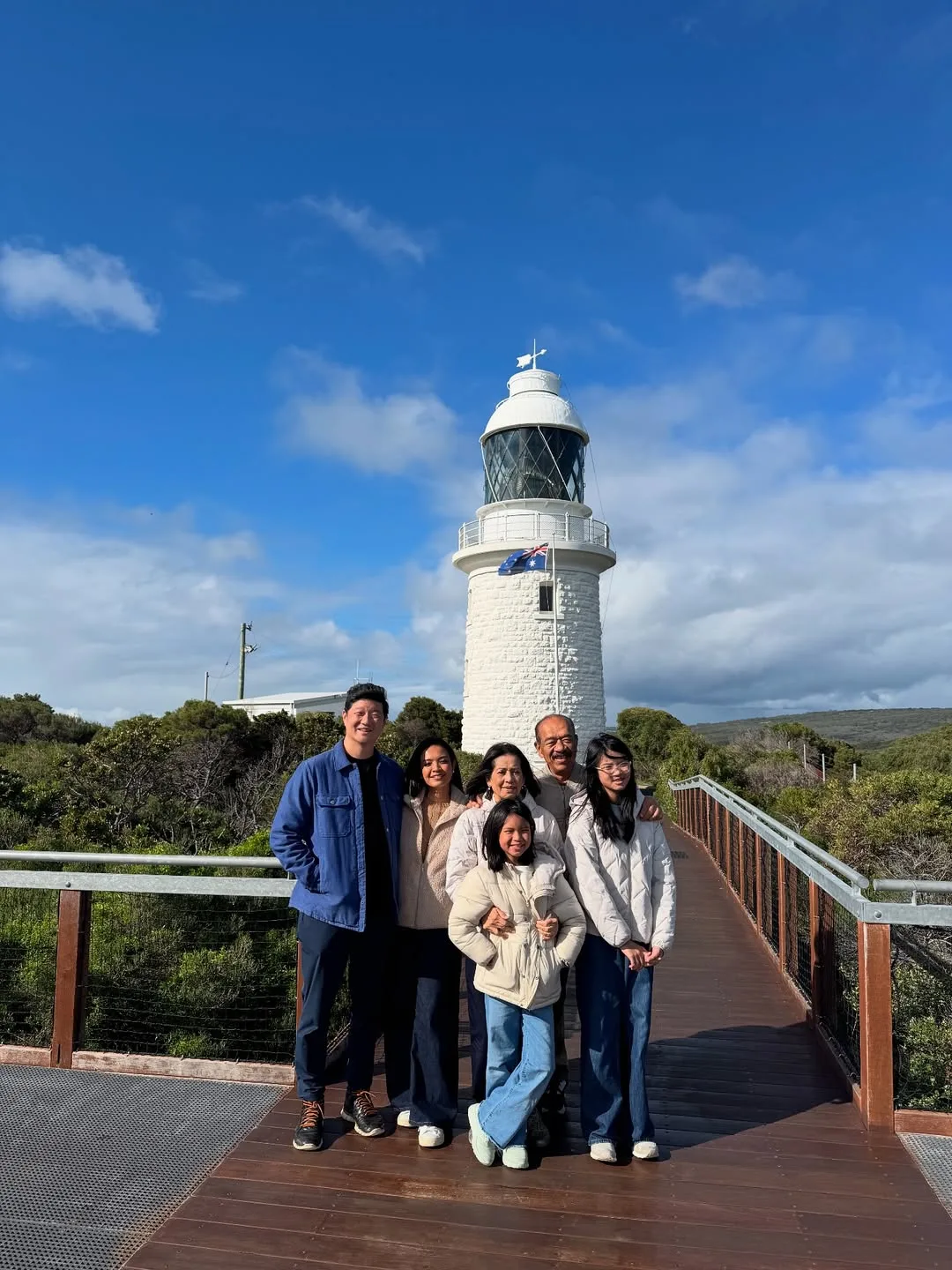 Cheryl Samad Ada Genetik Melayu, Eurasian & Portugis, Potret Bersama Ibu Undang Perhatian!