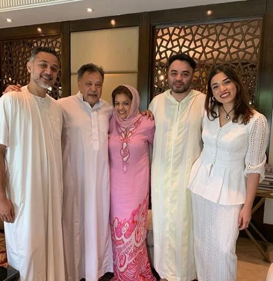 Penampilan 'Menyala', Tan Sri Shahrizat Abdul Jalil Kekal Relevan & Tokoh Wanita Menyenangkan! 17 Penampilan ‘Menyala’, Tan Sri Shahrizat Abdul Jalil Kekal Relevan & Tokoh Wanita Menyenangkan!