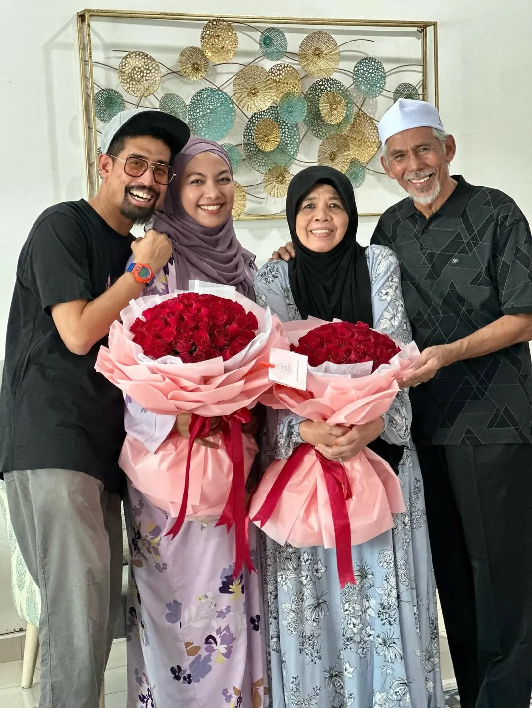13 Tahun Bahagia Hidup Bersama, Dr Husna Zahry Isteri Jelita Ustaz Don Daniyal & Ibu 4 Anak Lelaki!