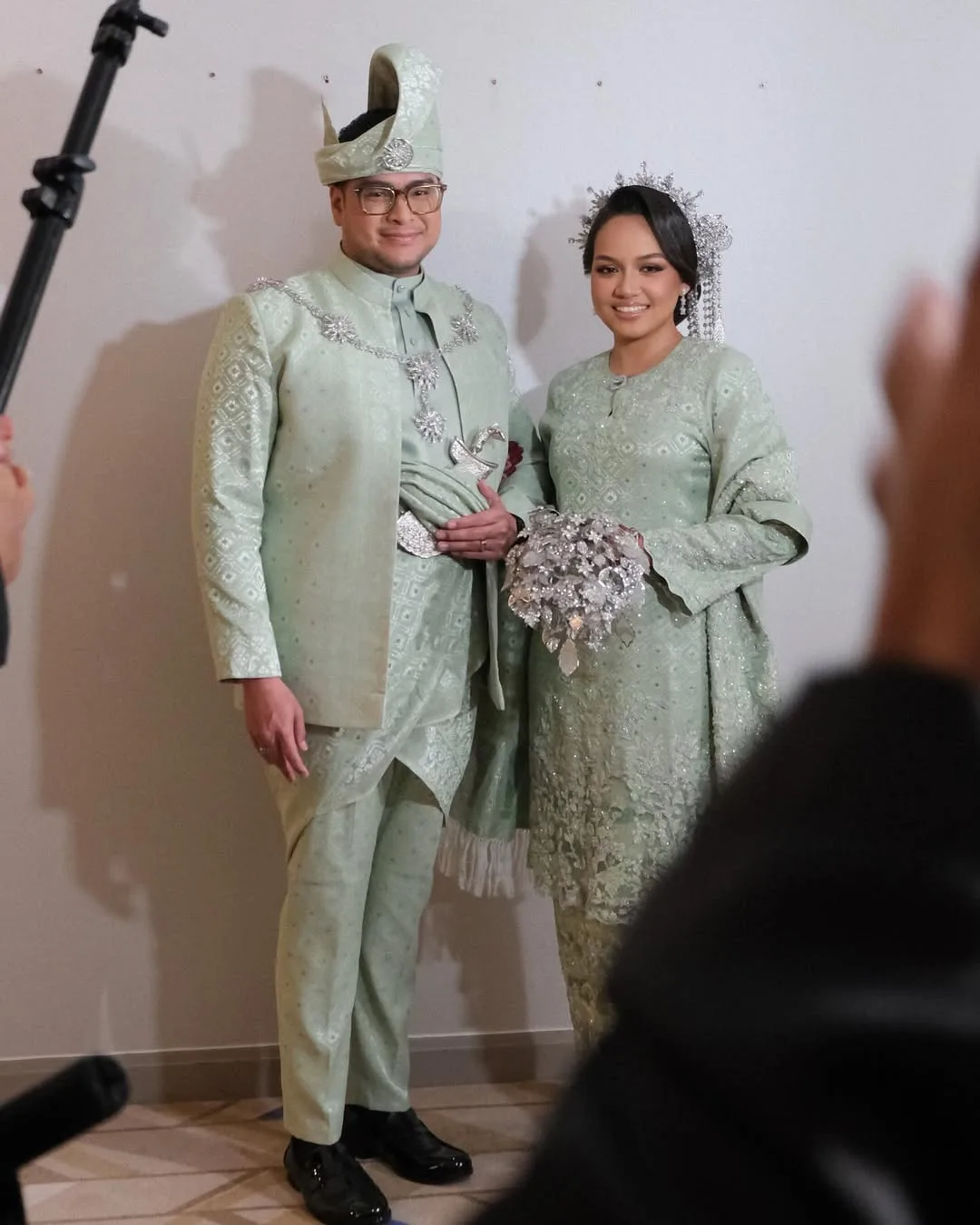 ‘Berserinya Ibu Pengantin!’ Datuk Ziela Jalil Terima Menantu, Majlis Perkahwinan Megat Jufri Raih Tumpuan