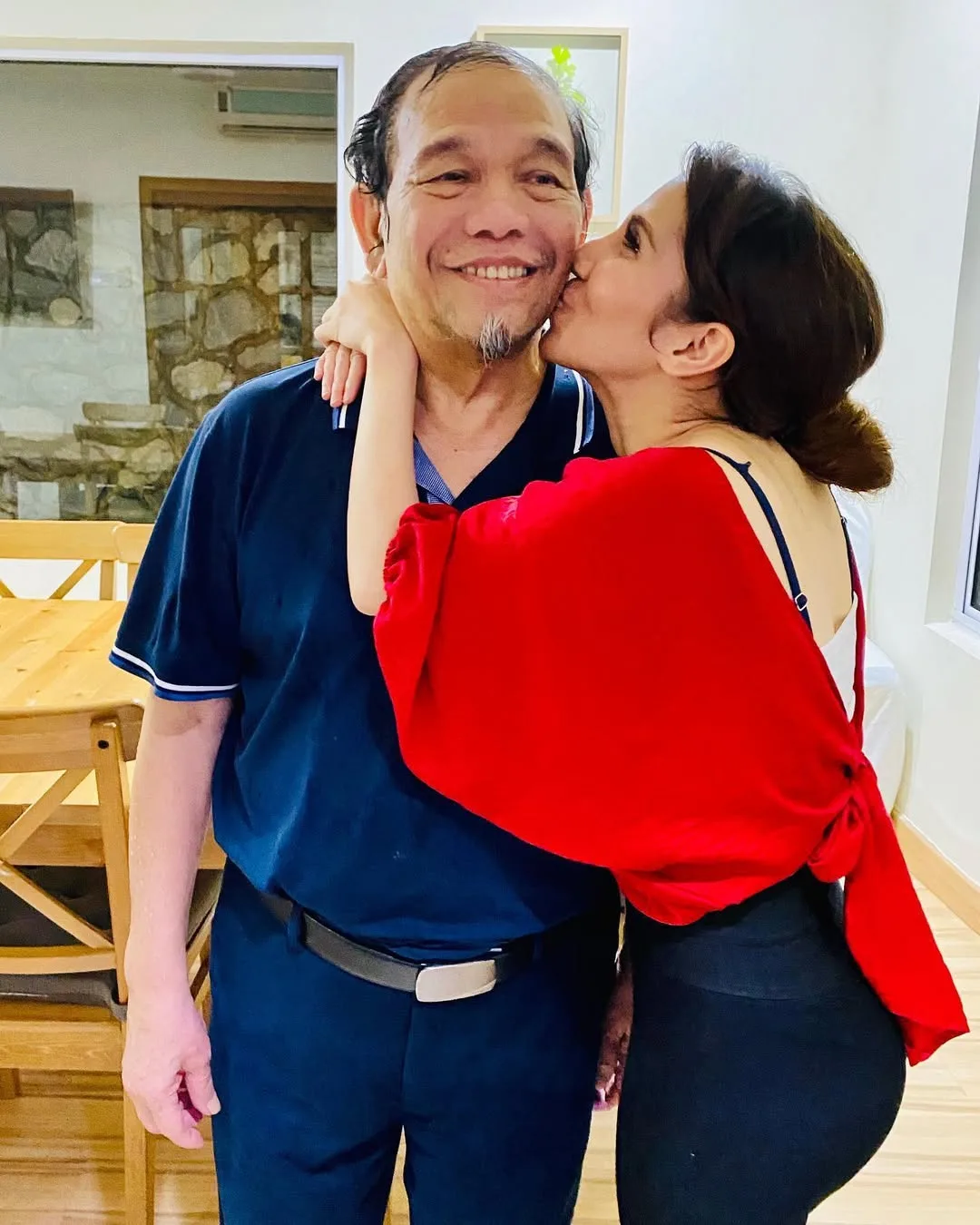 Perginya Figura Bapa Penyayang Pada 2 Ramadan, Anis Nabilah Reda & Hargai Jasa Arwah Bapa Besarkan 8 Anak!