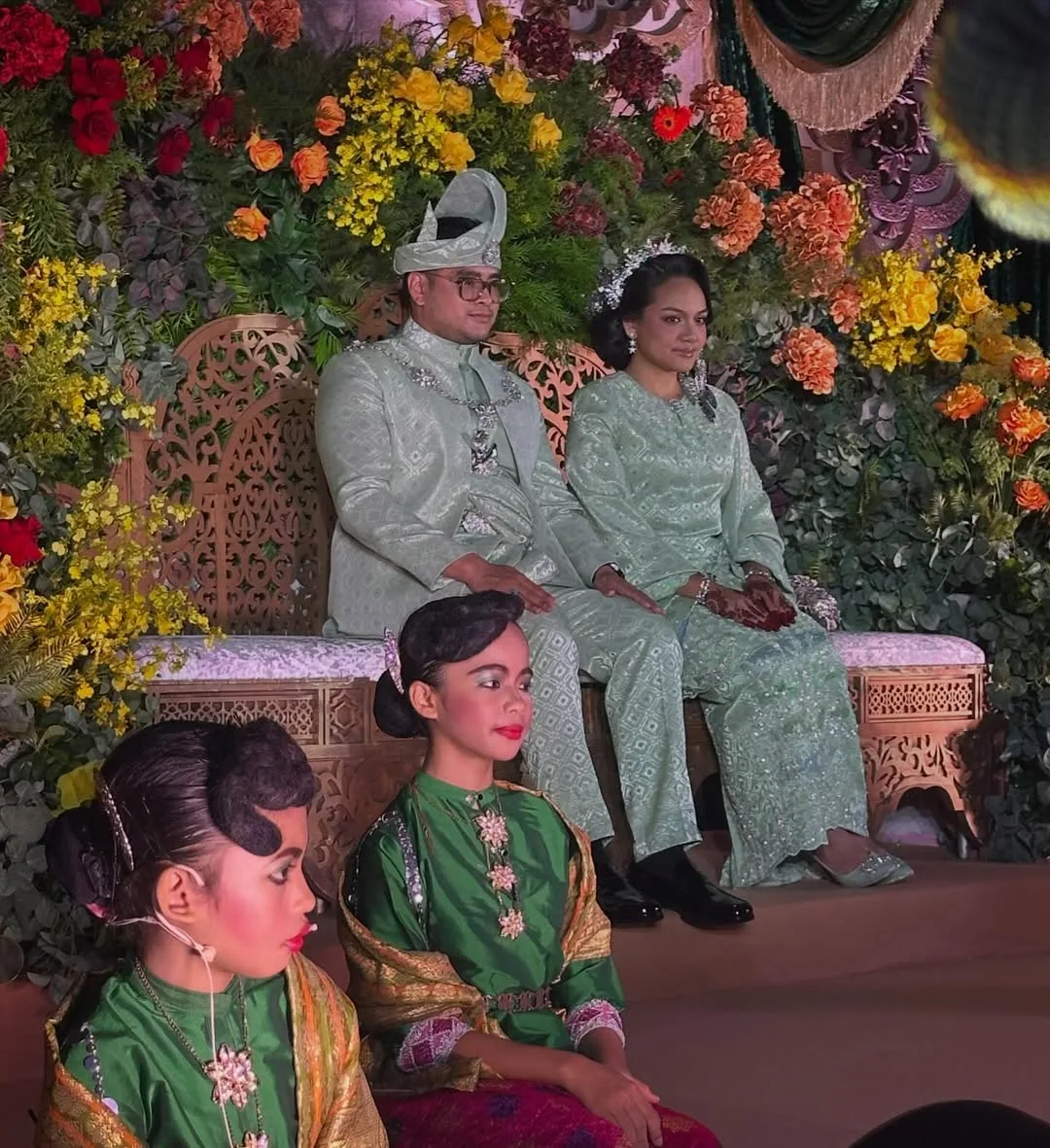 ‘Berserinya Ibu Pengantin!’ Datuk Ziela Jalil Terima Menantu, Majlis Perkahwinan Megat Jufri Raih Tumpuan