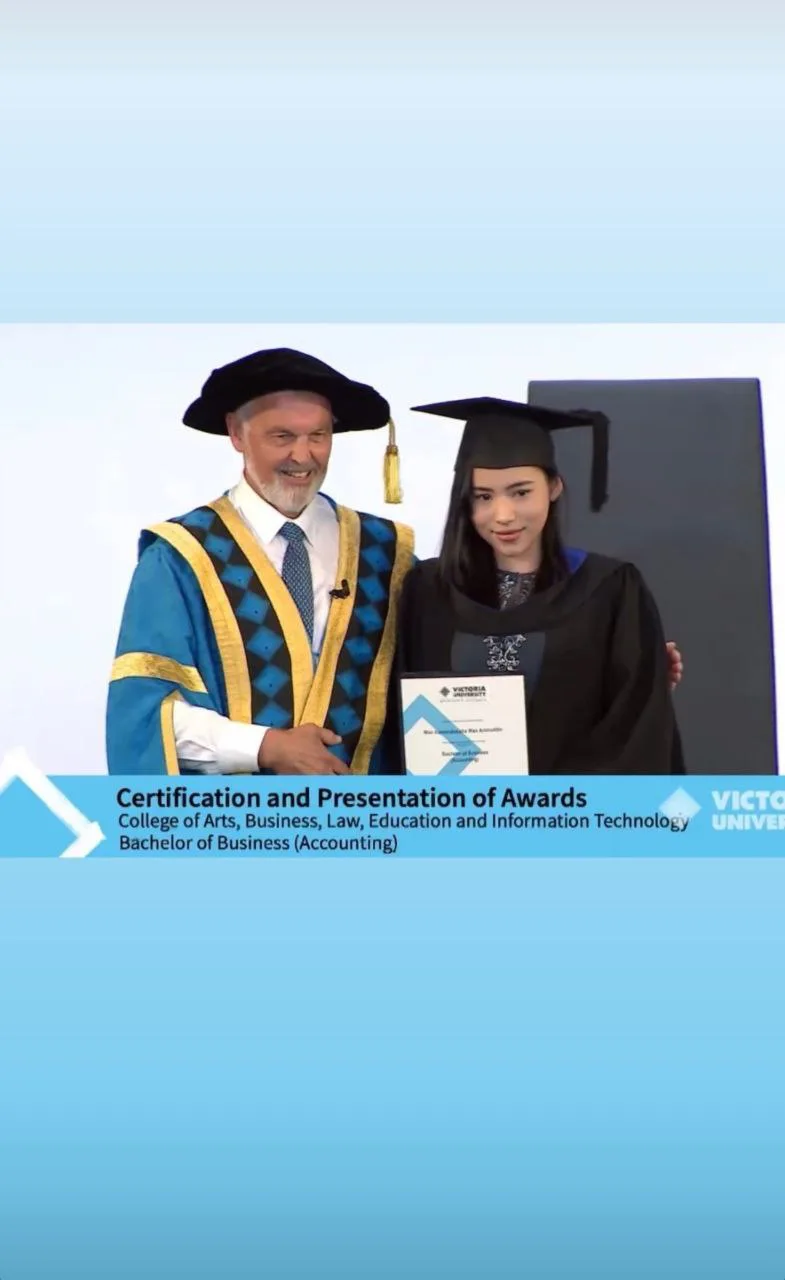 Berusia 25 Tahun & Graduan Perakaunan, Azeva Natassha Ikut Jejak Langkah Ibu Bapa Dalam Dunia Seni!