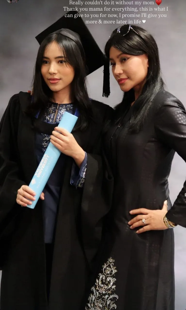 Berusia 25 Tahun & Graduan Perakaunan, Azeva Natassha Ikut Jejak Langkah Ibu Bapa Dalam Dunia Seni!