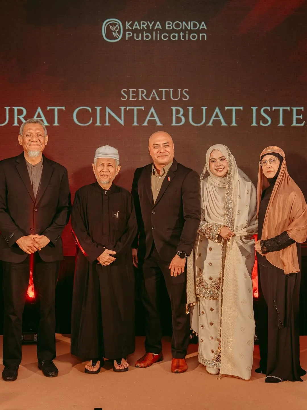 Ibu 7 Anak, Kaunselor, Pengusaha Villa & Penulis, Kejayaan Bonda Umirah Taib Cetus Inspirasi! 20 Ibu 7 Anak, Kaunselor, Pengusaha Villa & Penulis, Kejayaan Bonda Umirah Taib Cetus Inspirasi!