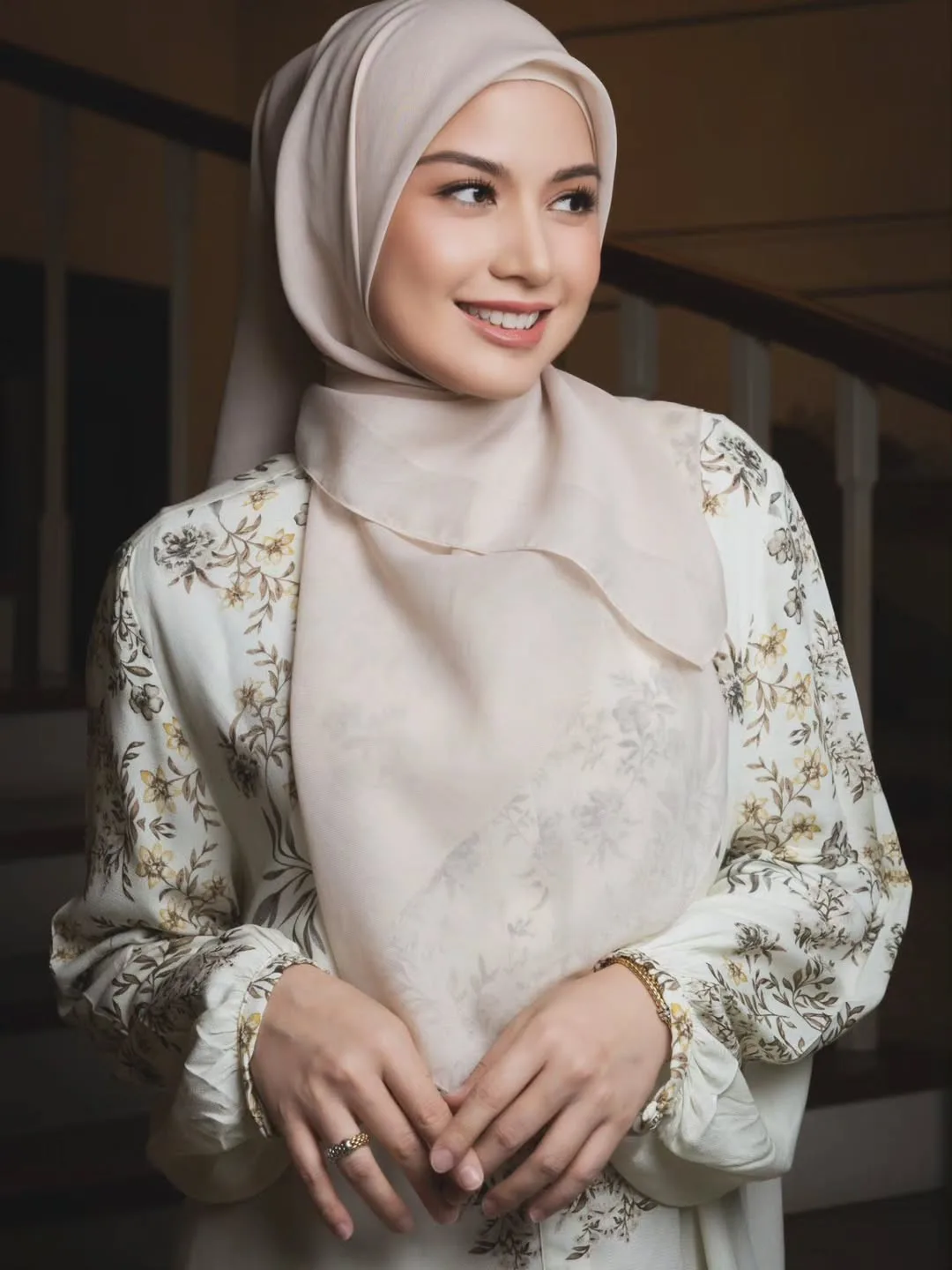 “Sayang, Selamat Hari Kita!” Datuk Yusry & Datin Lisa Surihani Rai Anniversary Ke-14 Penuh Syukur Dalam Bulan Ramadan