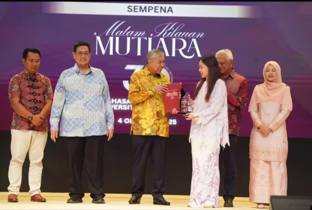 Terima Anugerah Alumni Tersohor UPM, Jasa Datuk Leong Mun Yee Masuk Olimpik 5 Kali Dihargai & Kini Jadi Ibu!