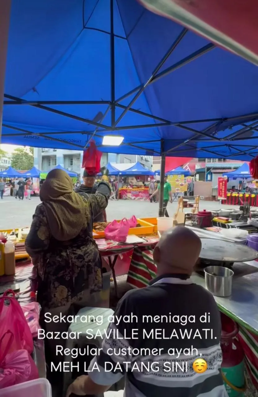 40 Tahun Berniaga Di Bazar Ramadan, Asmidar Sedih Gerai Martabak Ayah ‘Sepi’, “Bawa Stok Banyak Tapi Tak Ramai Beli”
