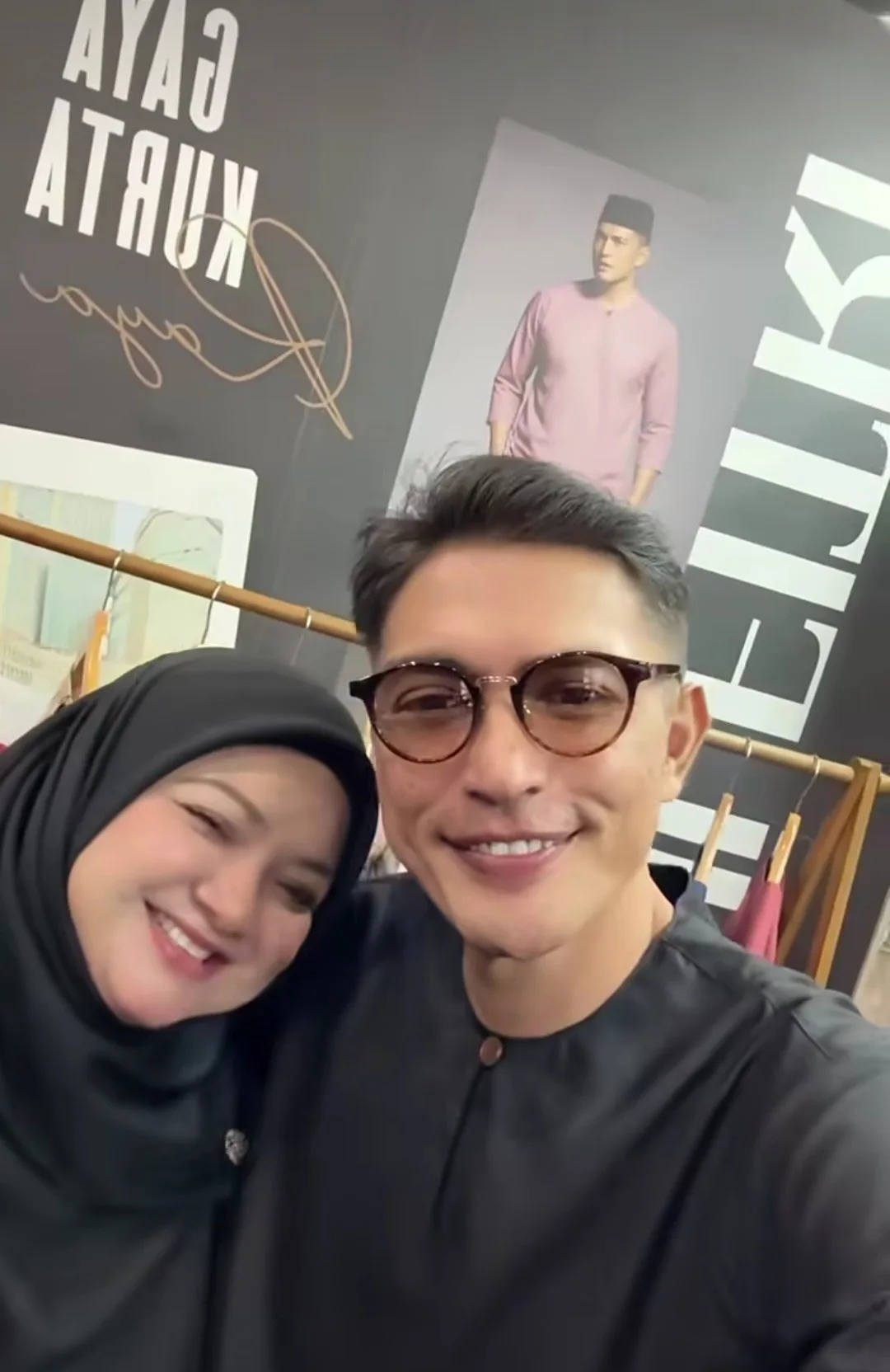 20 Tahun Jadi Isteri Dato’ Adi Putra, Datin Aida Rajin Turun Padang Bantu Bisnes Suami!