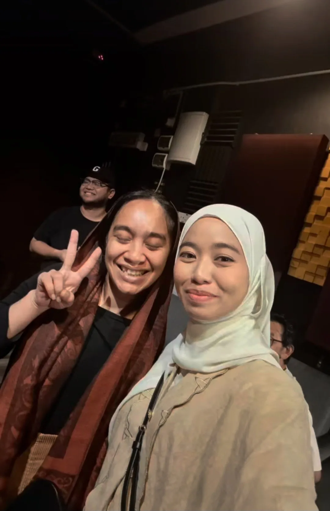 Nyanyi Semula Lagu ‘Dendang Hari Raya’, Impian Afiqah Jalil Berduet Dengan Ayahnya Jalil Hamid Tercapai!