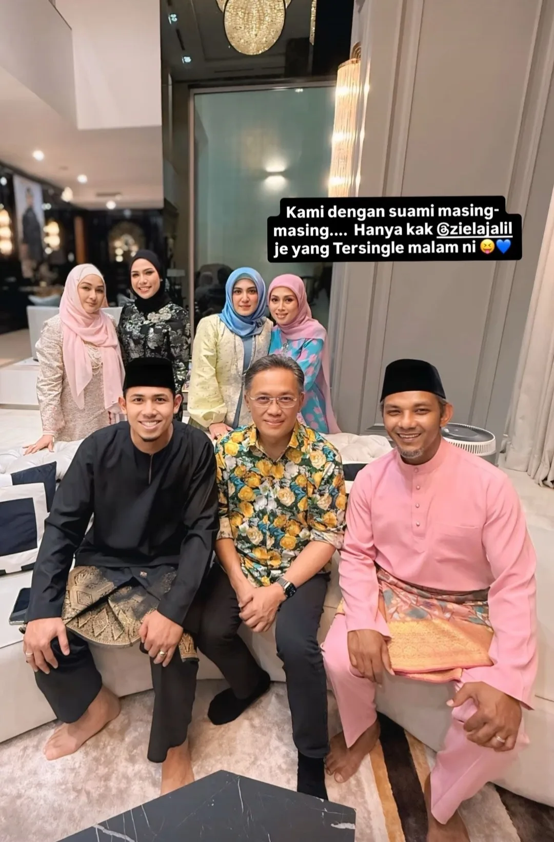 Azrinaz Mazhar Hakim Jemput Rakan Selebriti Beraya Ke Rumah, Terpukau Tengok Mahligai Miliknya!